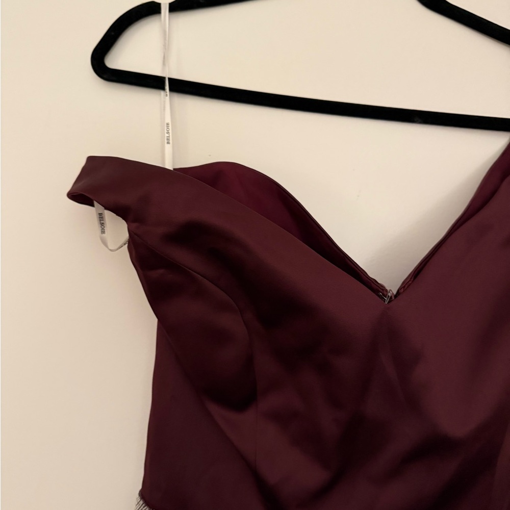 Burgundy Off-Shoulder Mermaid Dress